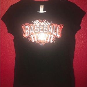 FINAL PRICE! Rockin Baseball Mom Shirt Size XL